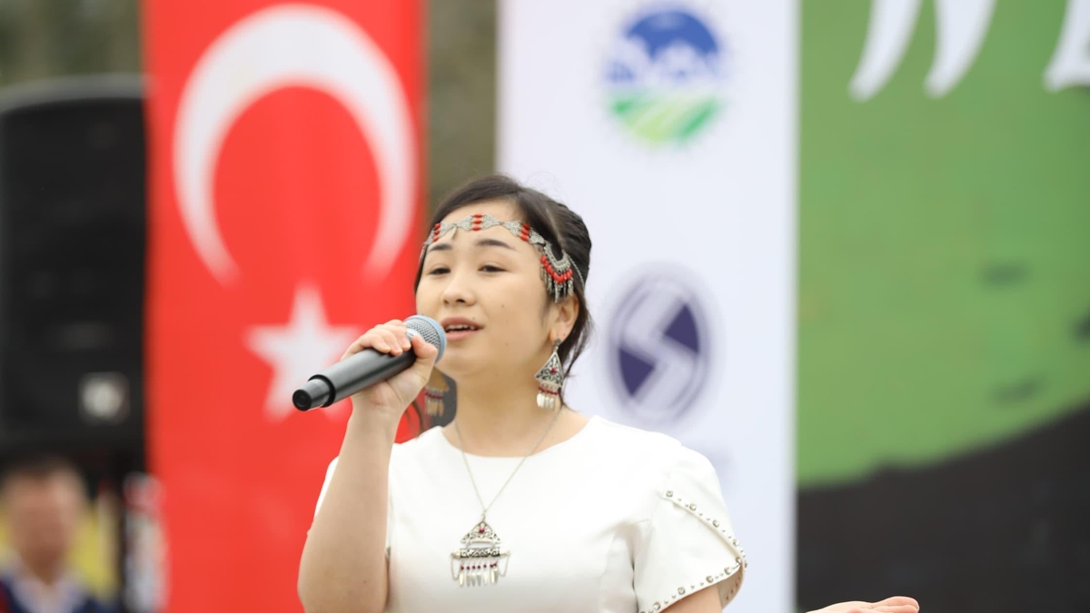 SAÜ'de Nevruz Coşkusu