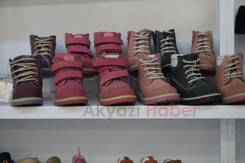 Savaş Kundura’da Fiyatlar Yarıya İndi!