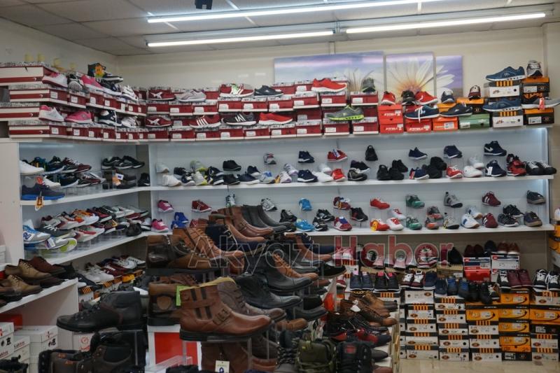 Savaş Kundura’da Fiyatlar Yarıya İndi!