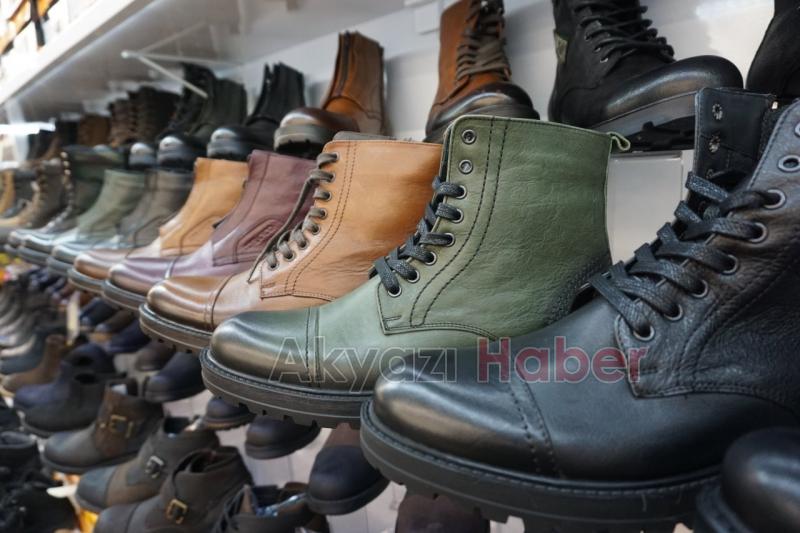 Savaş Kundura’da Fiyatlar Yarıya İndi!