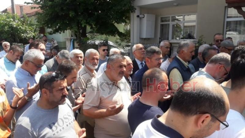 Şaziye Kınay Dualarla Defnedildi