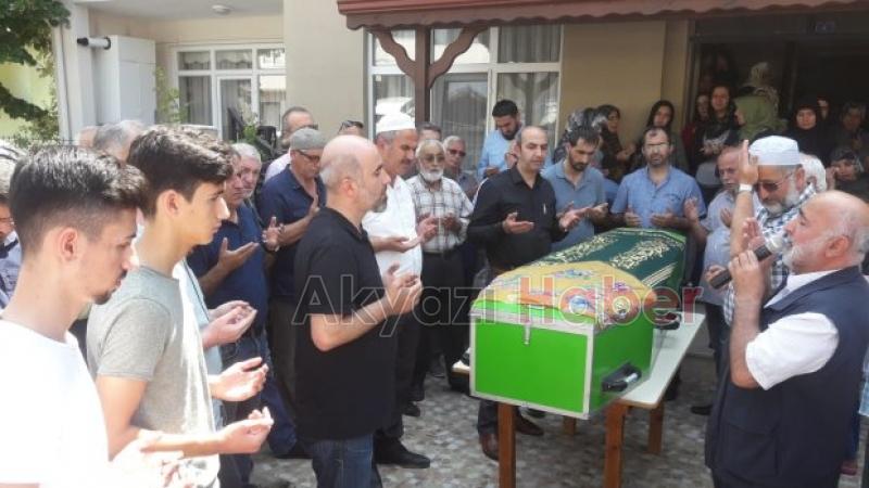 Şaziye Kınay Dualarla Defnedildi