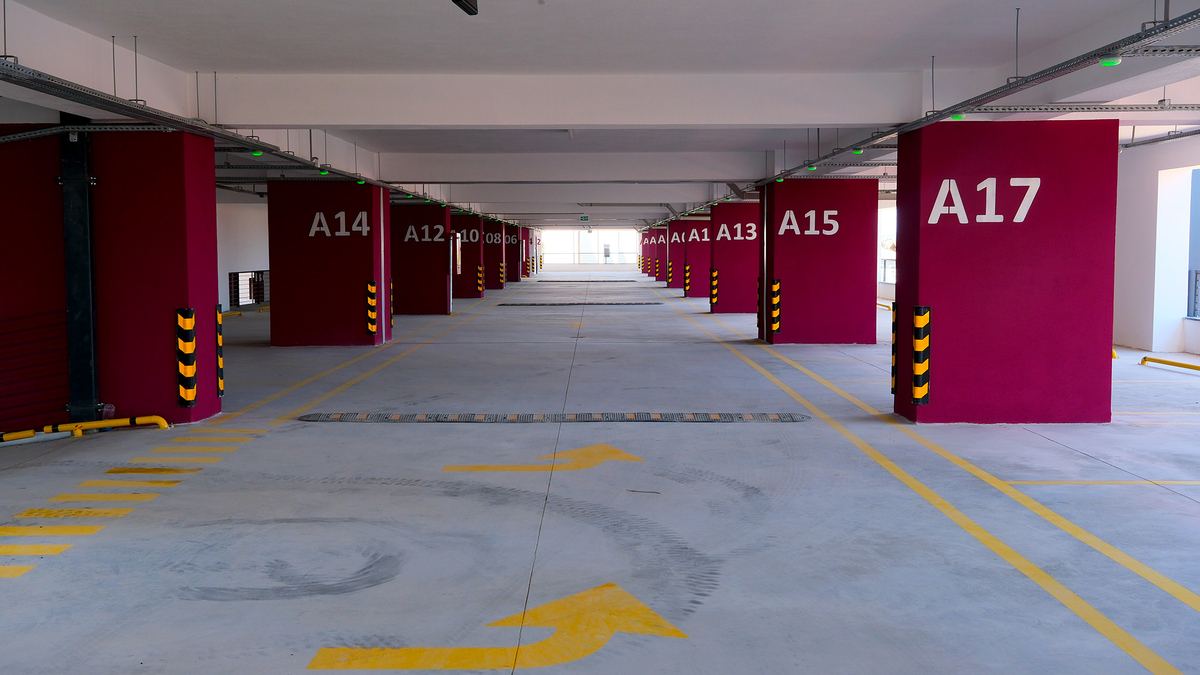 SEAH kampüsündeki katlı otoparkta sona gelindi