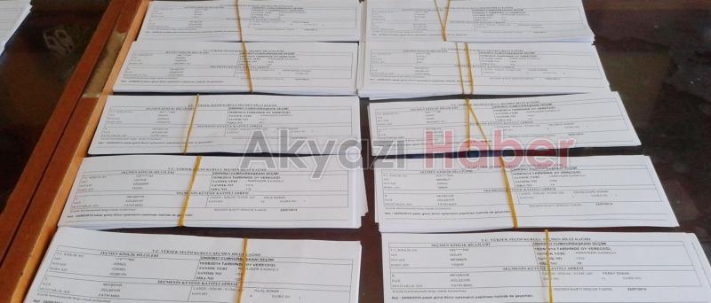 Seçmen kağıtları muhtarlıklarda