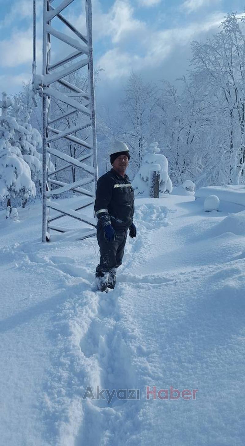 SEDAŞ EKİPLERİ ZORLU ŞARTLARDA ÇALIŞIYOR