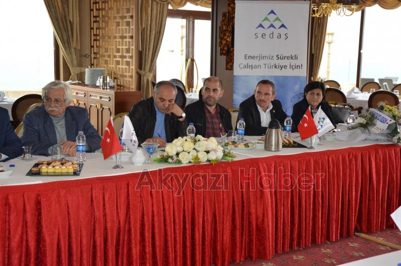 SEDAŞ İLE MUHTARLAR DERNEK BAŞKANLARI  BİR ARAYA GELDİ