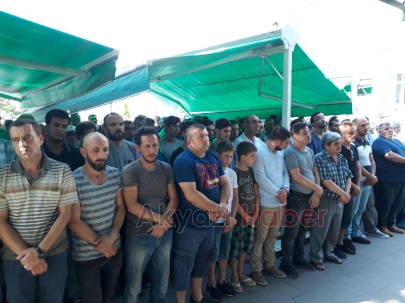 SEDAT ATACAN VE HANIFE TEYFİKOĞLU DUALARLA DEFNEDİLDİ