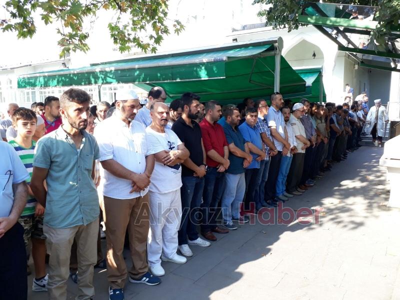 SEDAT ATACAN VE HANIFE TEYFİKOĞLU DUALARLA DEFNEDİLDİ