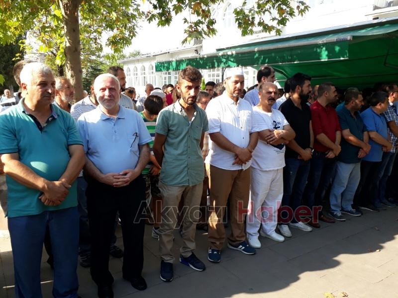 SEDAT ATACAN VE HANIFE TEYFİKOĞLU DUALARLA DEFNEDİLDİ