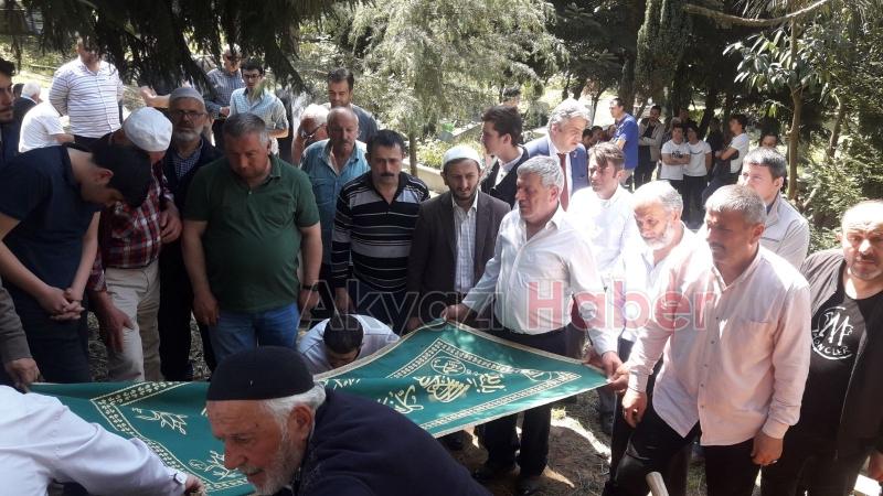 Sefaniye Berk Dualarla Defnedildi