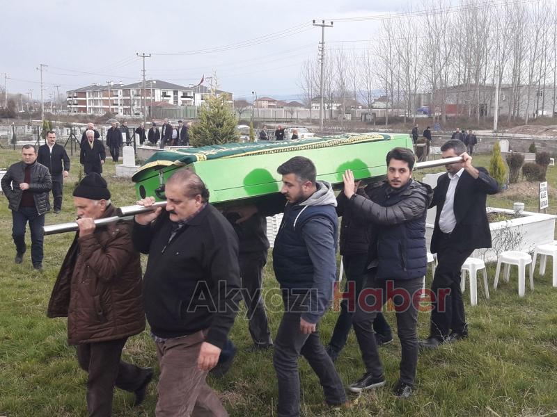 Şefik Şanlı Defnedildi