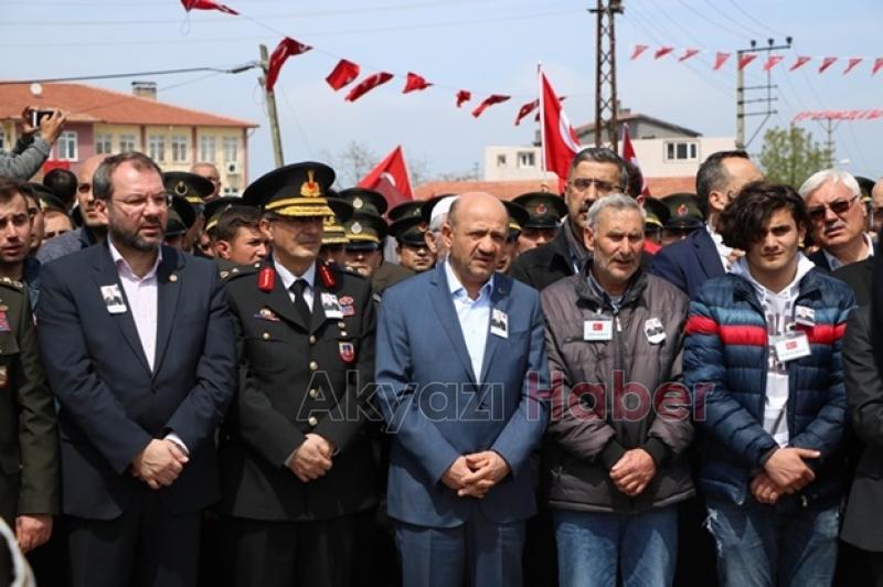 Şehidi binler uğurladı 