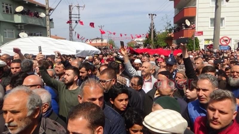 Şehidi binler uğurladı 