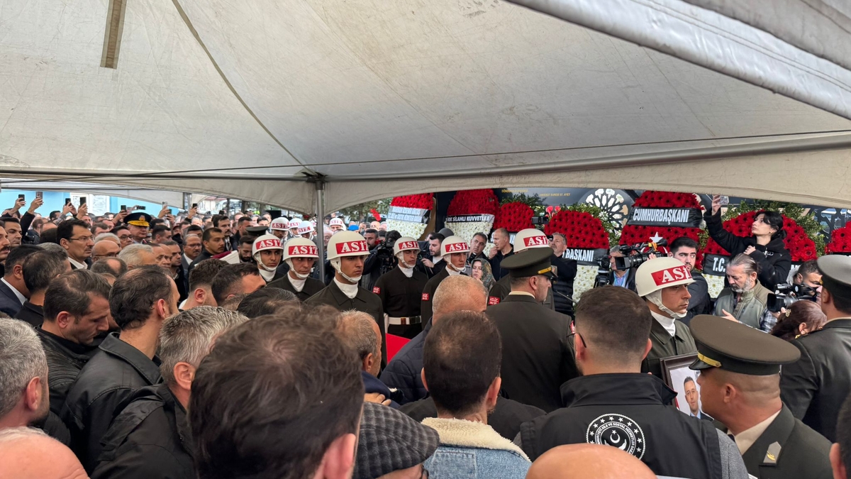 Şehit Akın Karakuş toprağa verildi