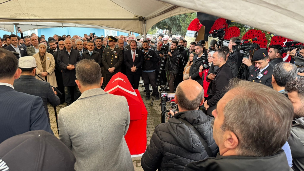 Şehit Akın Karakuş toprağa verildi