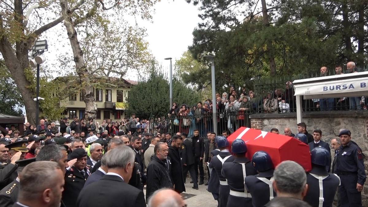 Şehit Astsubay Tacettin Gün toprağa verildi