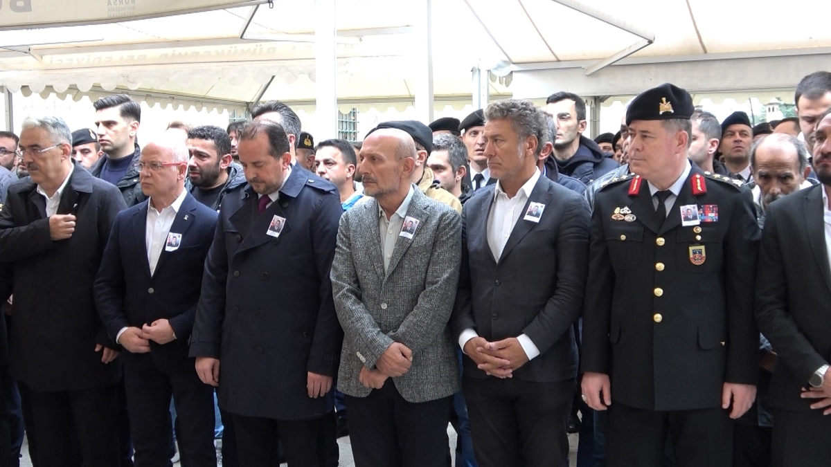 Şehit Astsubay Tacettin Gün toprağa verildi