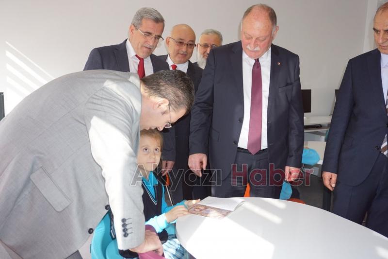 Şehit Olgun Küpçü Adına Z Kütüphane Açıldı