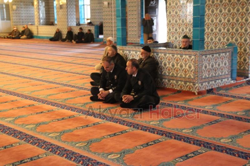 ŞEHİT POLİSLER İÇİN MEVLİD İ ŞERİF OKUNDU