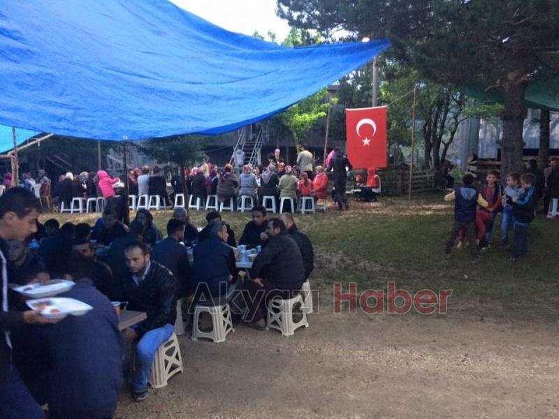 Şehit Uzman Çavuş Yunus Aktaş için İftar Yemeği Verildi