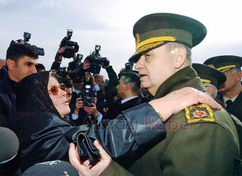 Şehit Yüzbaşı Halil İbrahim Sert in Annesi Vefat Etti