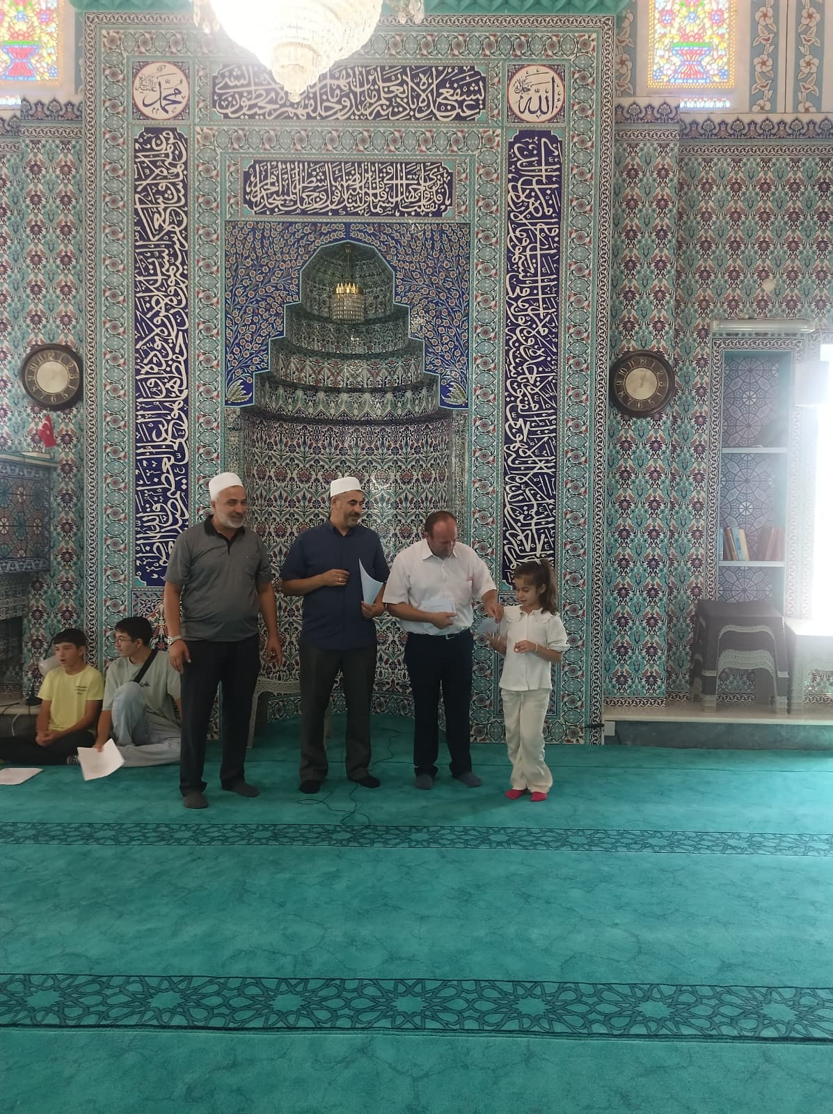Şehitali Camii Derneği'nden Kur'an Kursu öğrencilerine mangal etkinliği