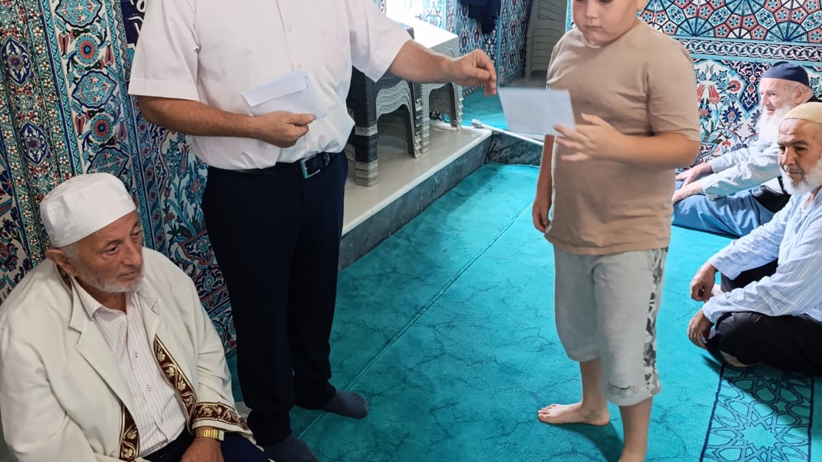 Şehitali Camii Derneği'nden Kur'an Kursu öğrencilerine mangal etkinliği