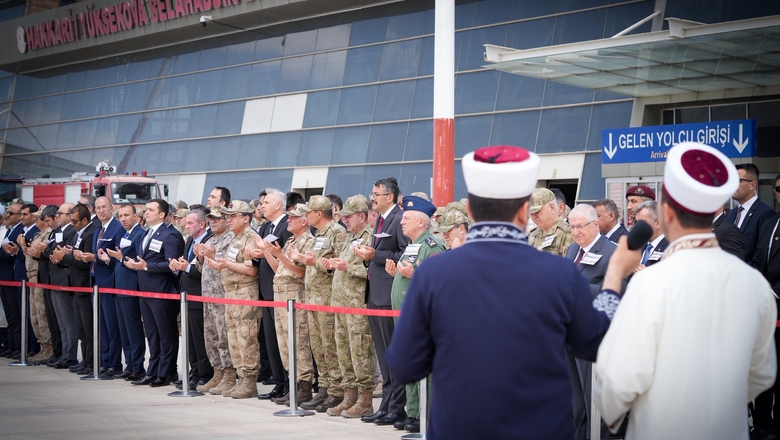Şehitlerimiz için tören düzenlendi