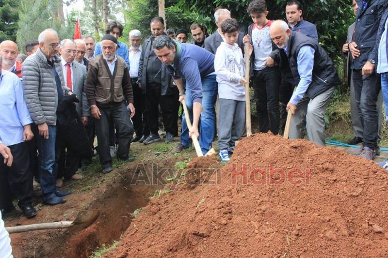 Selahattin Kızılaslan Defnedildi
