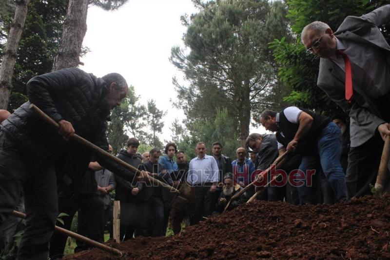 Selahattin Kızılaslan Defnedildi