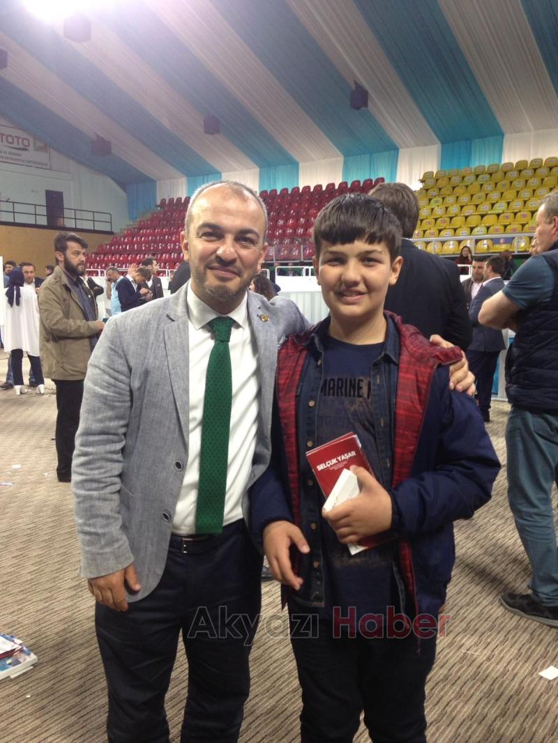 Selçuk Yaşar Kimdir 