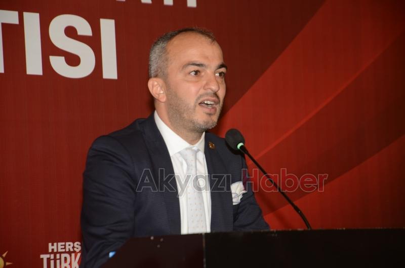Selçuk Yaşar Kimdir 