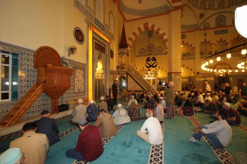 Senai Demirci Akyazılılara Hitap Etti