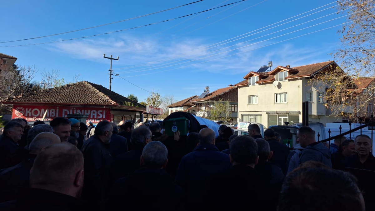 Şerefnur Kalyoncu Gözyaşlarıyla Son Yolculuğuna Uğurlandı 