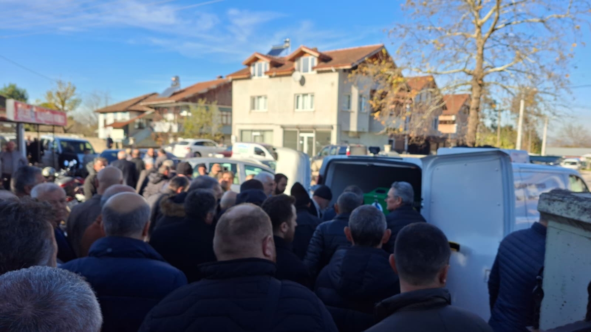 Şerefnur Kalyoncu Gözyaşlarıyla Son Yolculuğuna Uğurlandı 