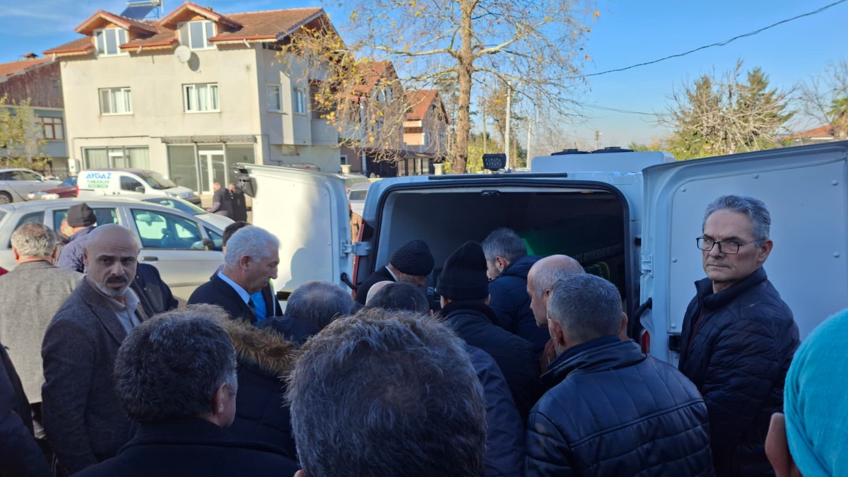 Şerefnur Kalyoncu Gözyaşlarıyla Son Yolculuğuna Uğurlandı 