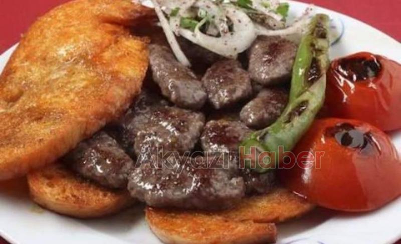 Servet Ustada Lahmacun 4 TL