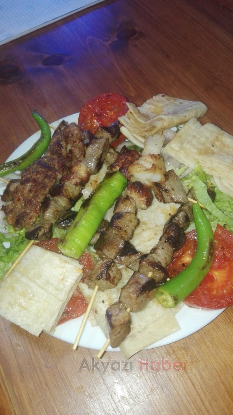 Servet Ustada Lahmacun 4 TL