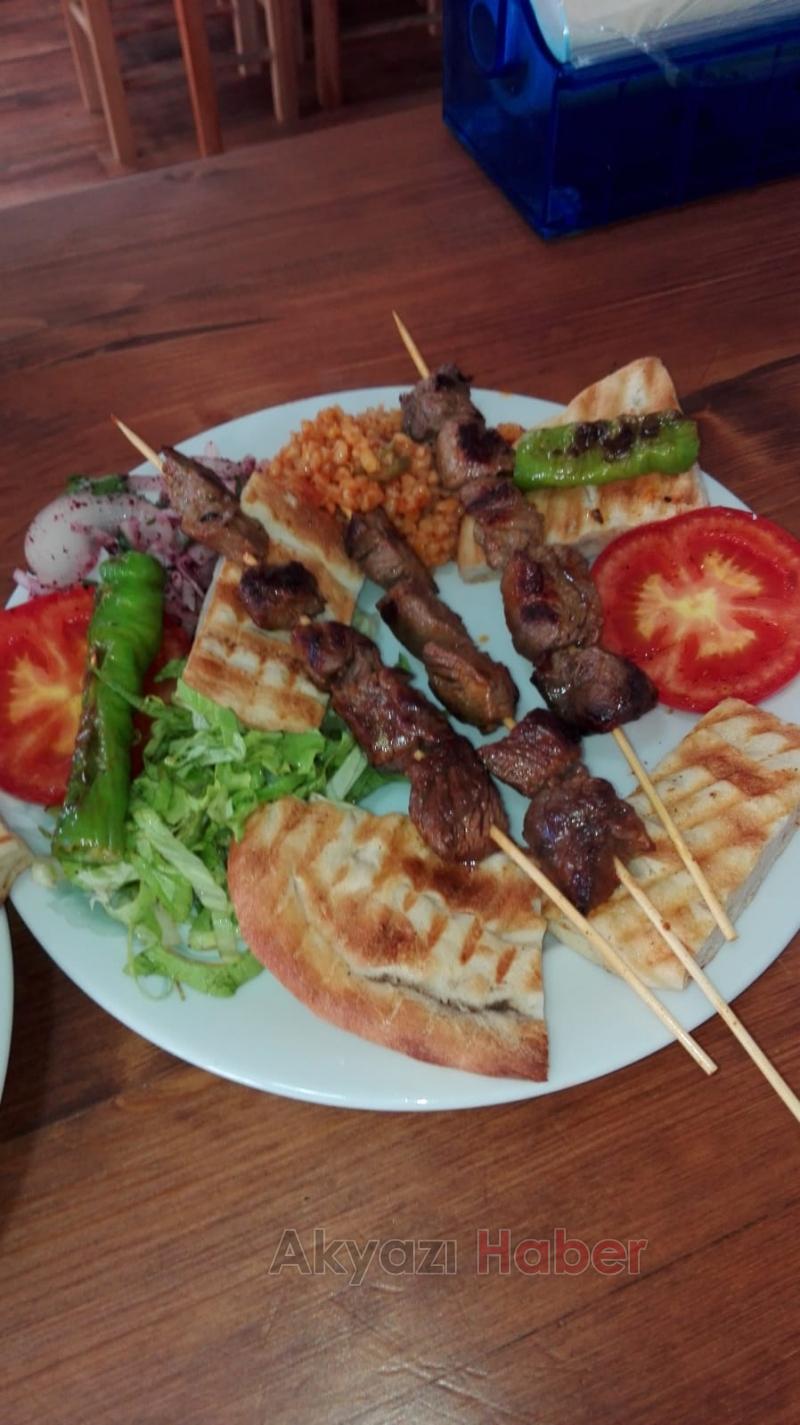 Servet Ustada Lahmacun 4 TL