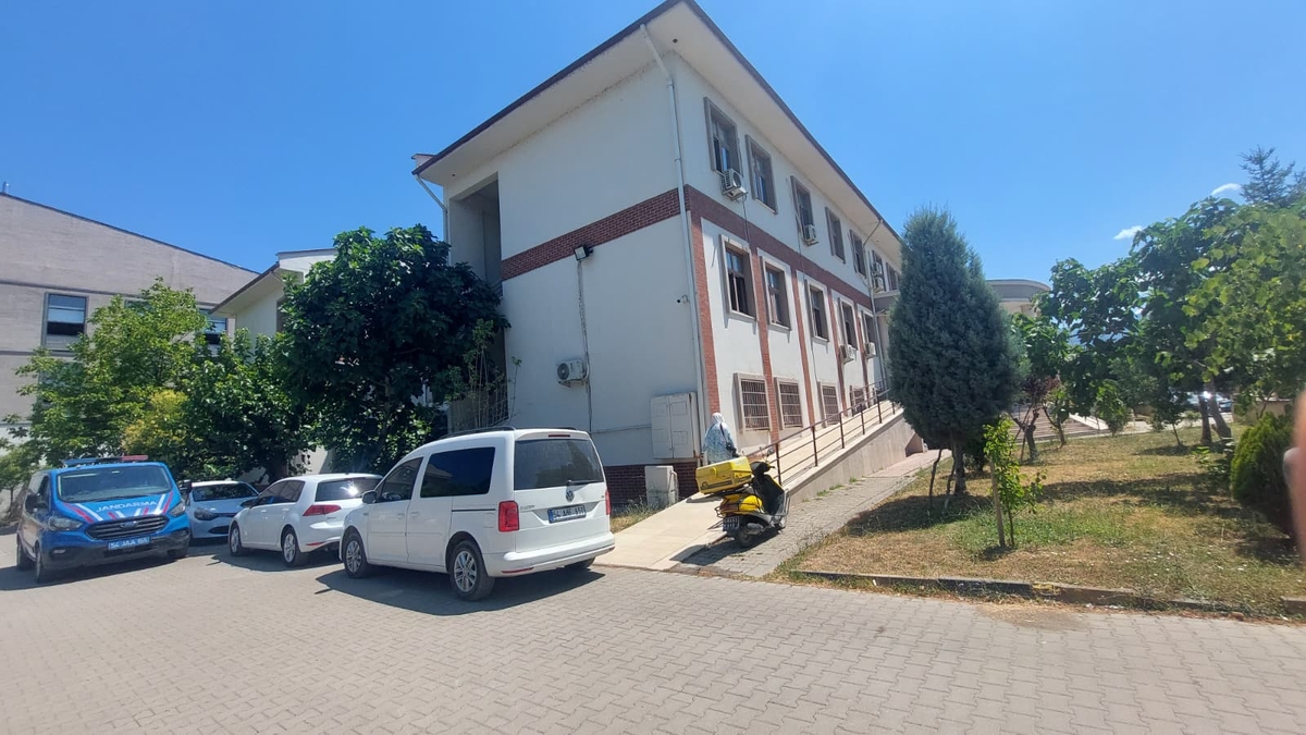 Sevgili kavgasında bir kişi bıçaklanmıştı yeni gelişme