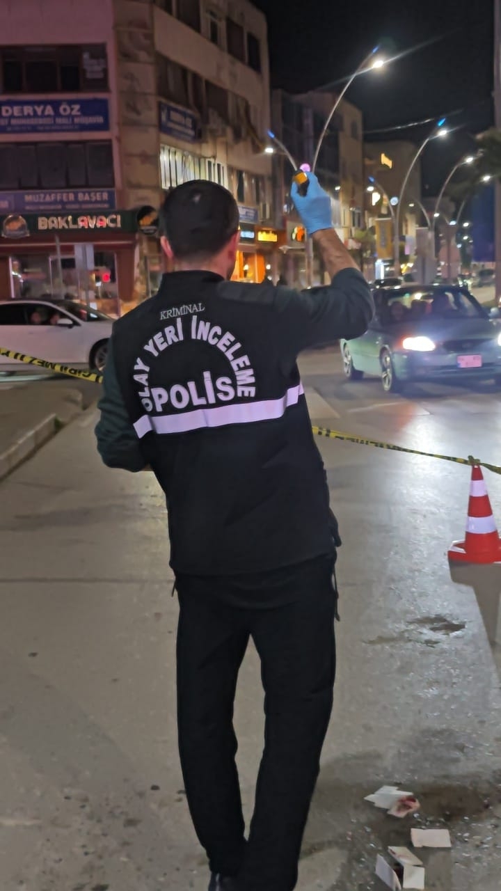 Silah ateş aldı, bacağından vuruldu