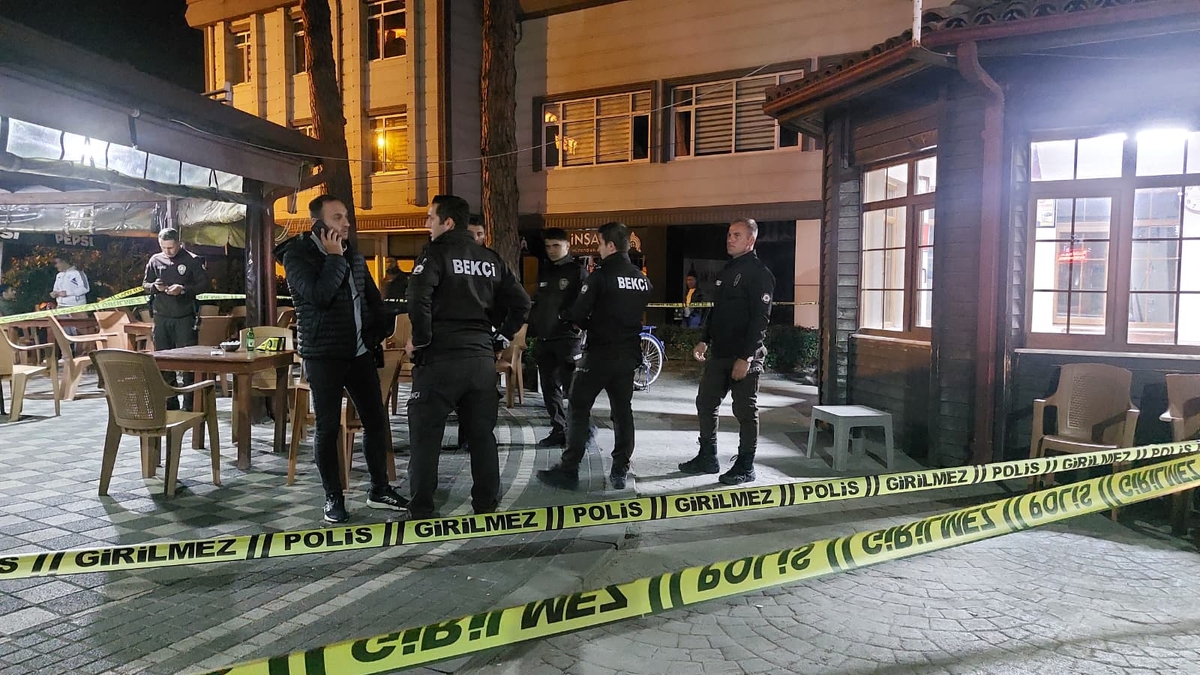 Silahlı saldırıda şok iddia; Kızına uyuşturucu sattı diye vurmuş