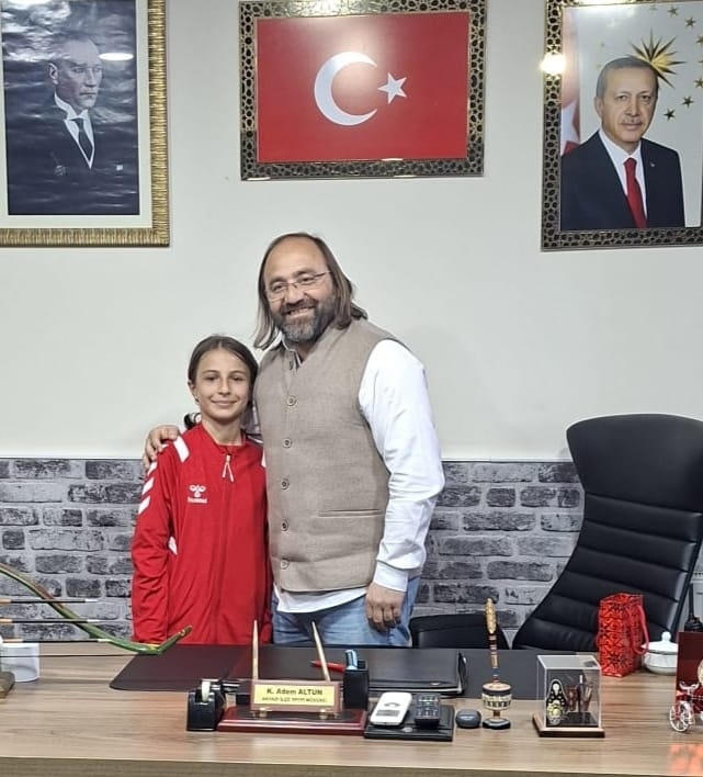 Şampiyonlar Altın ile ödüllendirildi