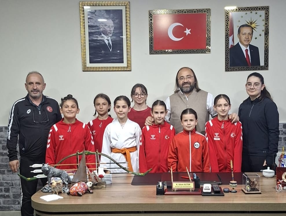 Şampiyonlar Altın ile ödüllendirildi