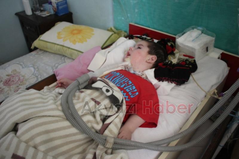 SMA Hastası Minik Alperenin tedavisinde umut ışığı