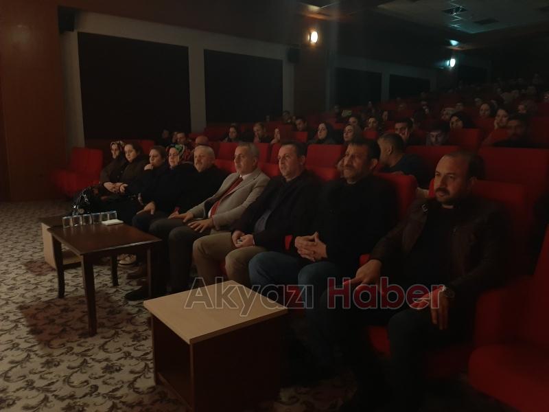 Sokaktan Sanata Tiyatro Ekibimiz Hendeklileri Mest Etti