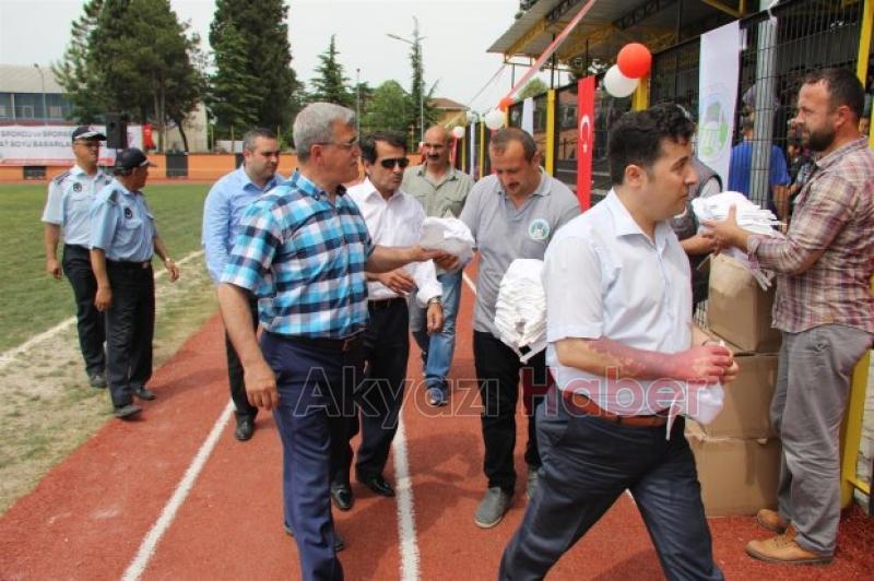 Spor Şenlikleri Ödül Töreni Yapıldı