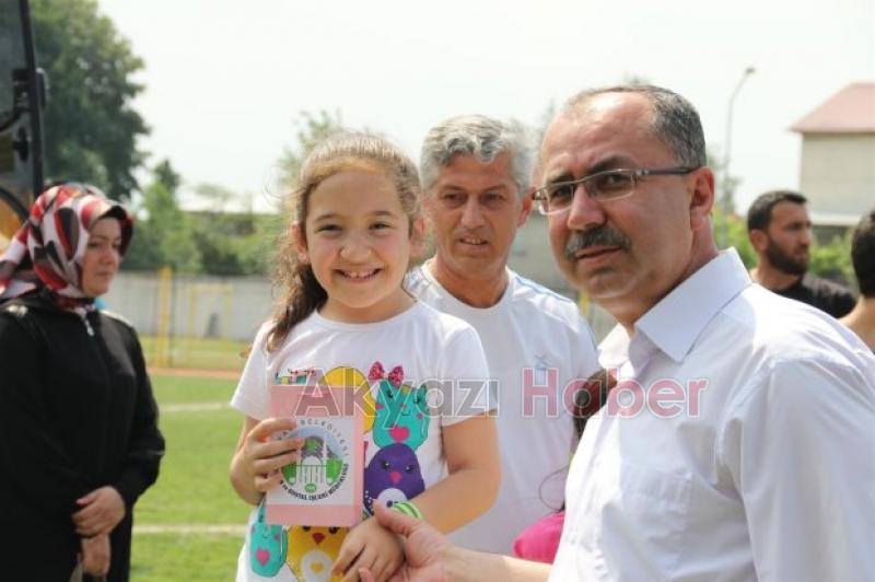 Spor Şenlikleri Ödül Töreni Yapıldı