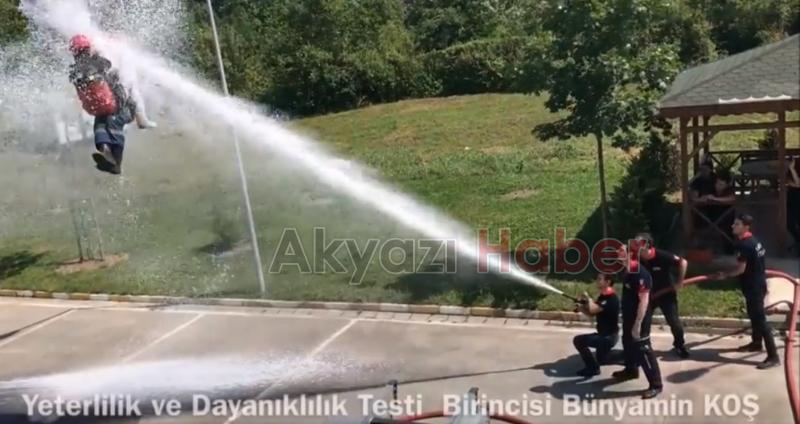 Stajyer öğrencilere zorlu itfaiye eğitimi