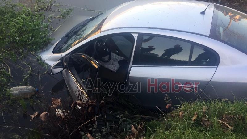 Su kanalına uçan otomobilde boğuluyordu 
